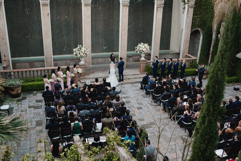 utdoor wedding in Houston